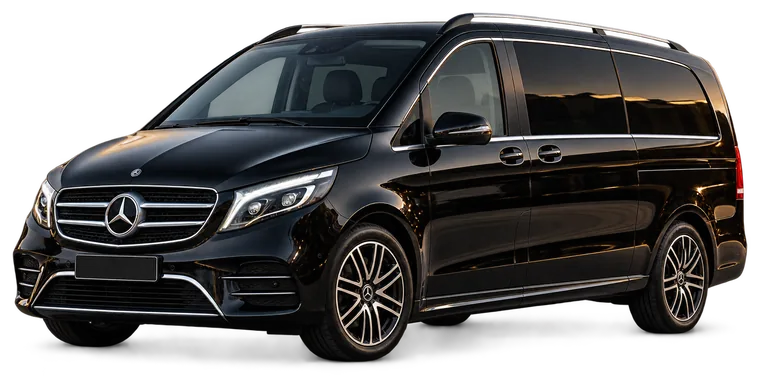 Mercedes Classe V nera, vista di tre quarti